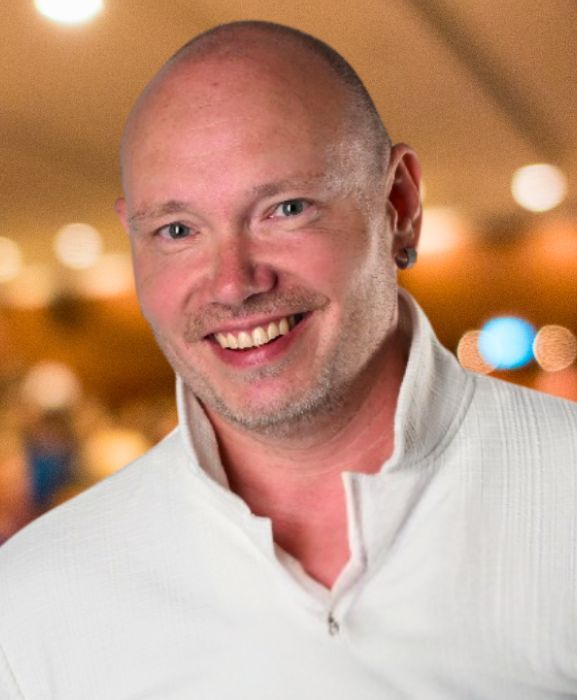 4  lektoři WEB
